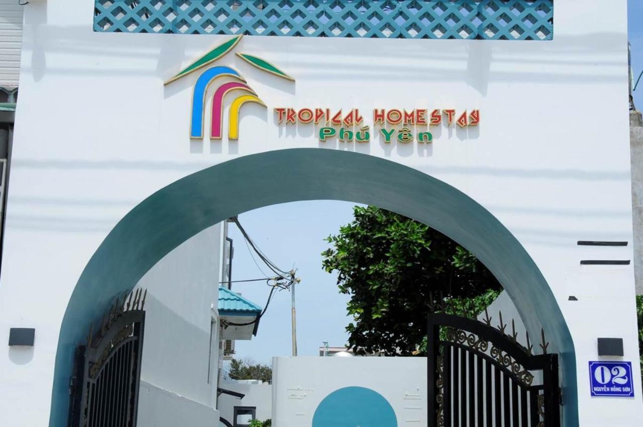 Tropical Homestay Phu Yen Tuy Hoa Esterno foto