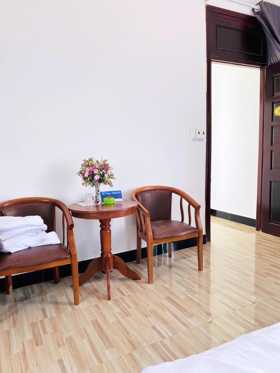 Tropical Homestay Phu Yen Tuy Hoa Esterno foto